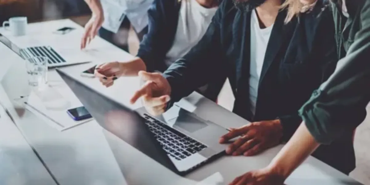  Live Industry Panel Webinars